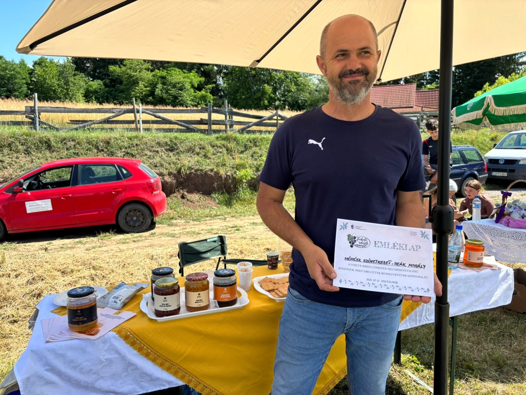 Mierea care ne unește