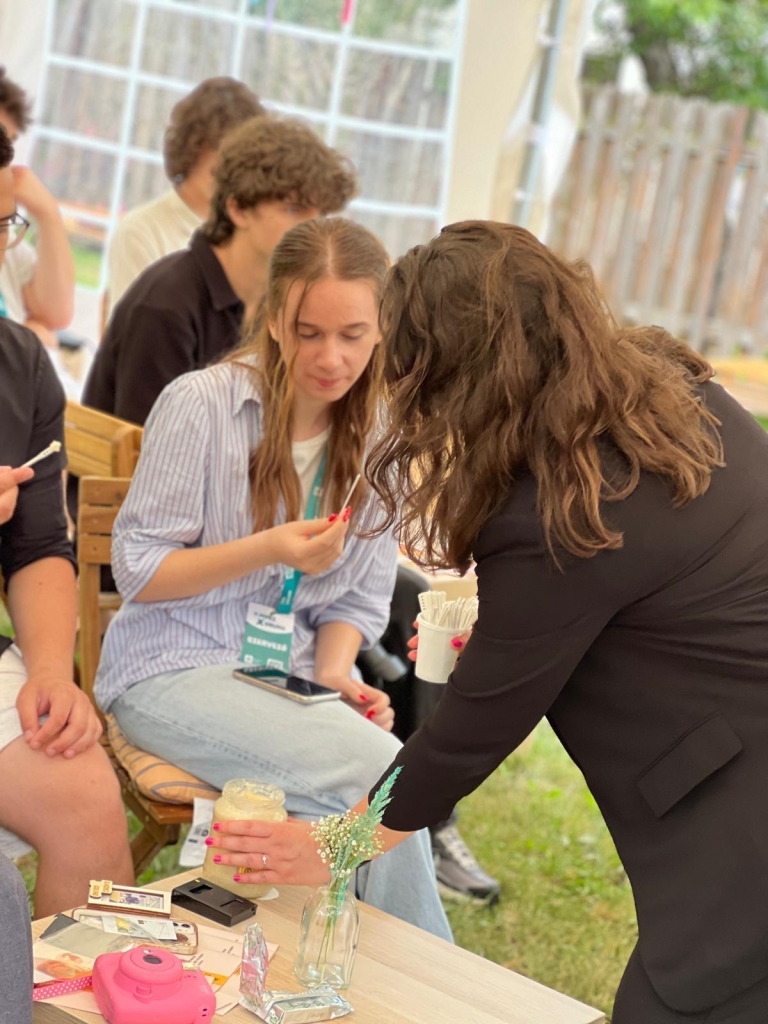 Dragostea pentru miere – din comunitate în comunitate