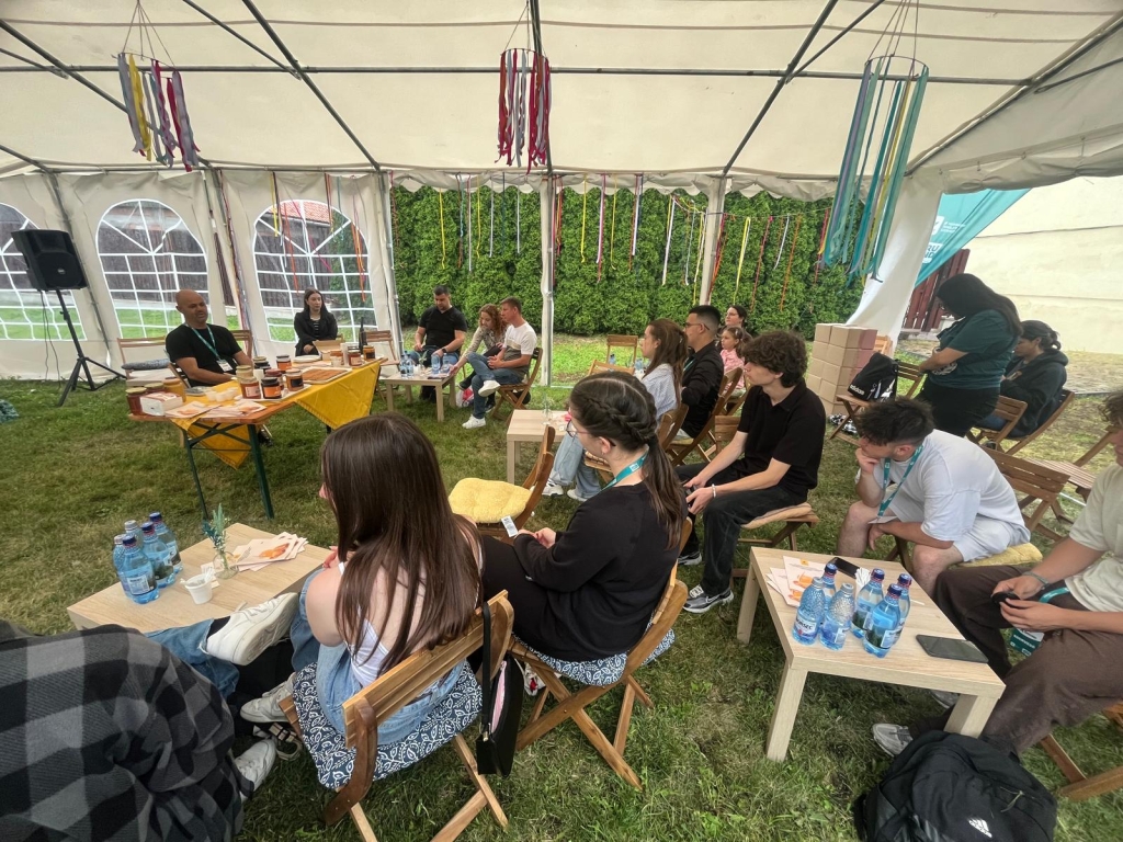 Dragostea pentru miere – din comunitate în comunitate